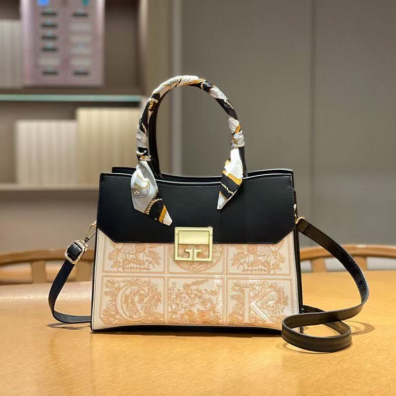 CD-02 Handbag Black
